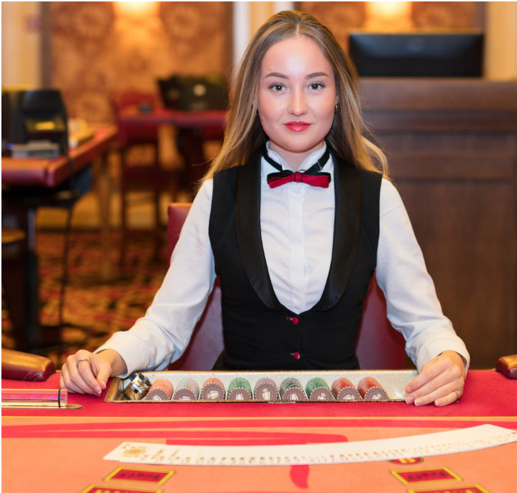 female casino dealer